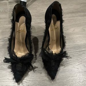 Beautiful tulle pumps!!
